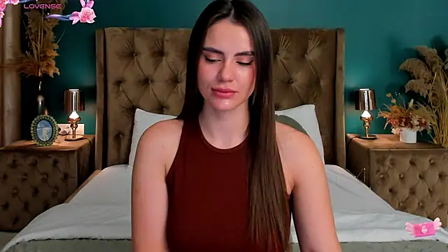 Snapshot of CalyMoon chatting on 27, 11, 2025 CalyMoon online show from 27, 11, 2025