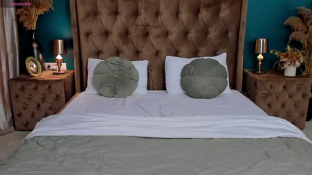 CalyMoon online show from 15, 4, 2026