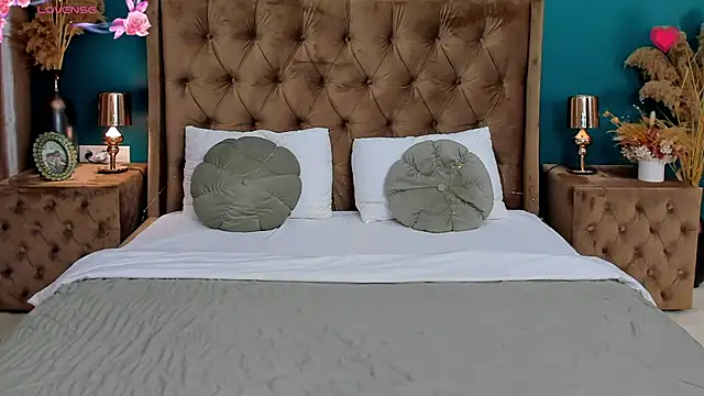 CalyMoon online show from 1, 4, 2026