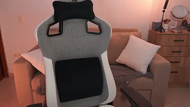 anyacutex online show from 7, 2, 2026