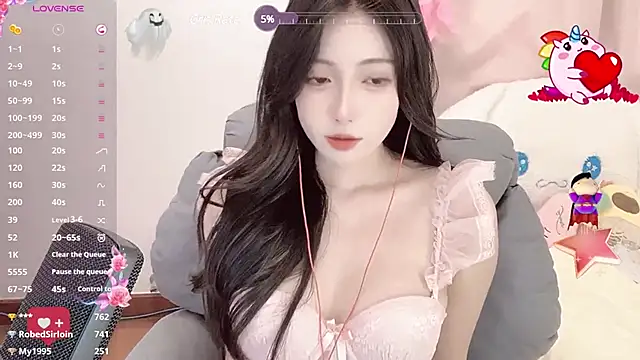 Snapshot of -Tilana- chatting on 1, 3, 2025 -Tilana- online show from 1, 3, 2025