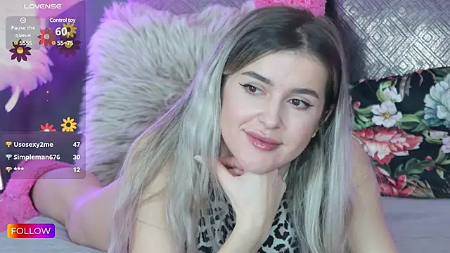 Sarah-Hart online show from 6, 2, 2025
