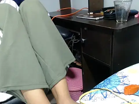 Erotic latina online show from 7, 11, 2025