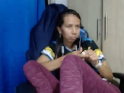 Erotic latina online show from 26, 11, 2025