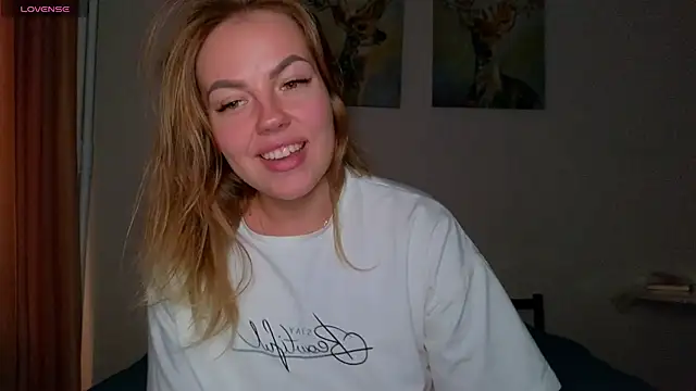 EmilyRobbie online show from 19, 4, 2026