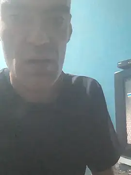 Snapshot of hugosafado333 chatting on 13, 10, 2025 hugosafado333 online show from 13, 10, 2025