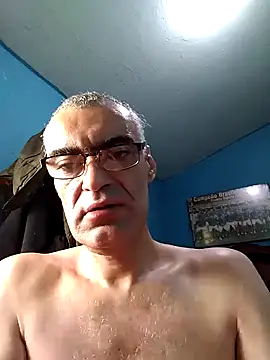 Snapshot of hugosafado333 chatting on 2, 3, 2025 hugosafado333 online show from 2, 3, 2025