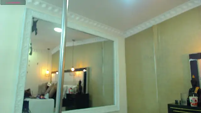 kimCosseyy online show from 9, 3, 2025