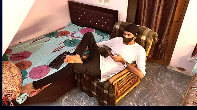 Snapshot of Habibi_big_b chatting on 21, 9, 2025 Habibi big b online show from 21, 9, 2025