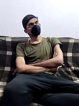 Snapshot of Habibi_big_b chatting on 22, 1, 2025 Habibi big b online show from 22, 1, 2025