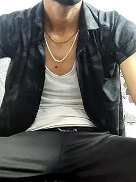 Snapshot of Habibi_big_b chatting on 16, 3, 2025 Habibi big b online show from 16, 3, 2025