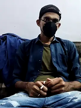 Snapshot of Habibi_big_b chatting on 21, 2, 2025 Habibi big b online show from 21, 2, 2025