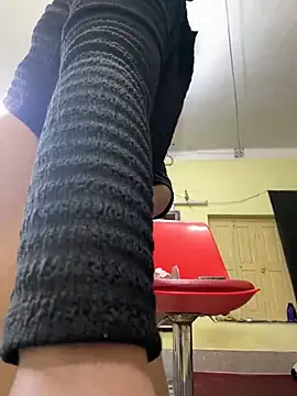 Hot-Diya21 online show from 23, 2, 2025
