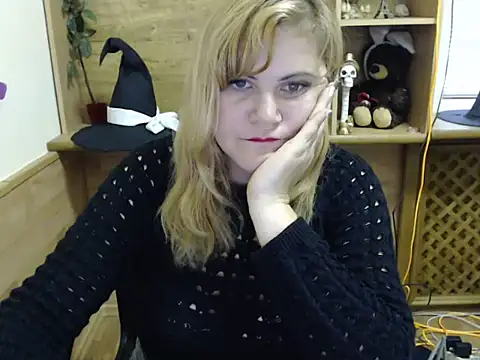 DaniellaKiss online show from 27, 10, 2025