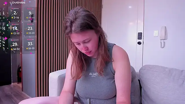 Snapshot of jessica_tenderly chatting on 4, 12, 2025 jessica tenderly online show from 4, 12, 2025