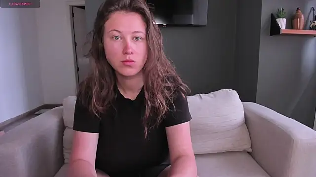 Snapshot of jessica_tenderly chatting on 17, 12, 2025 jessica tenderly online show from 17, 12, 2025