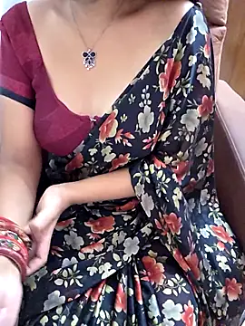 Snapshot of Roja-Telugu777 chatting on 26, 4, 2026 Roja-Telugu777 online show from 26, 4, 2026