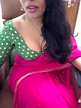 Snapshot of Roja-Telugu777 chatting on 28, 4, 2026 Roja-Telugu777 online show from 28, 4, 2026