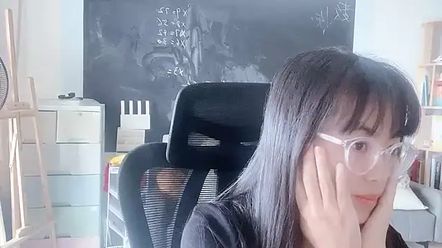 Snapshot of Honey-cici chatting on 16, 12, 2025 Honey-cici online show from 16, 12, 2025