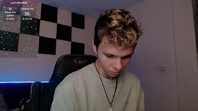 bryamado69 online show from 10, 10, 2025