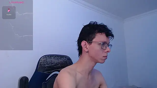 bryamado69 online show from 22, 7, 2026