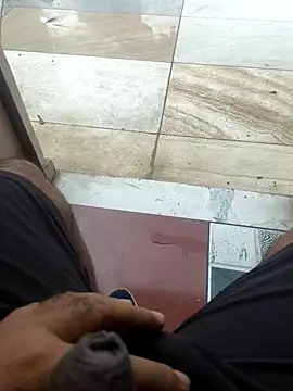 Gururonny07 online show from 5, 11, 2025