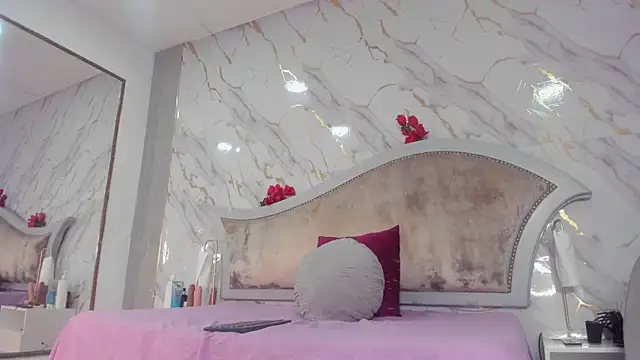 sarita rouzze online show from 5, 11, 2025