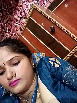 Snapshot of annaya_sweet chatting on 16, 7, 2026 annaya sweet online show from 16, 7, 2026