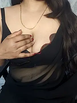 Cute-Ayesha online show from 5, 3, 2025