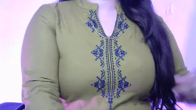Cute-Ayesha online show from 15, 9, 2025