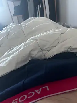 pignoufe online show from 21, 2, 2026