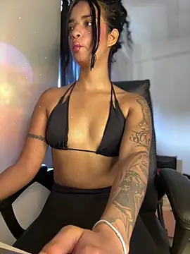 Laura fernandezII online show from 16, 3, 2025