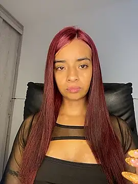 Laura fernandezII online show from 11, 1, 2026