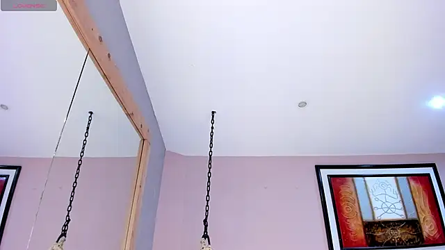 LenaRuiz  online show from 15, 10, 2025