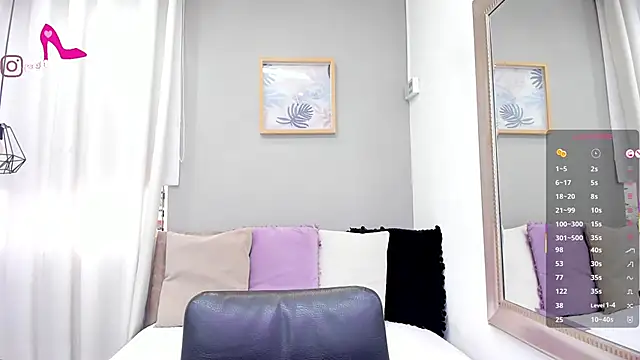 LenaRuiz  online show from 4, 6, 2026