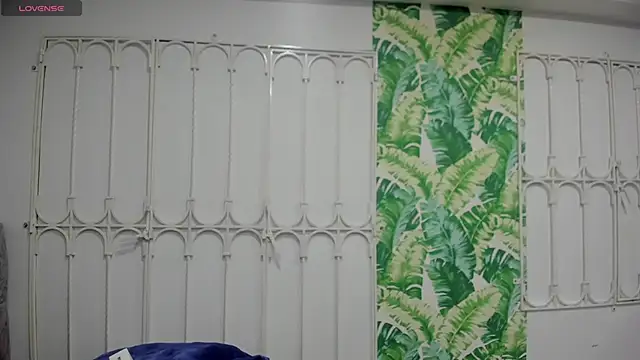  sharlotte777 online show from 15, 4, 2026