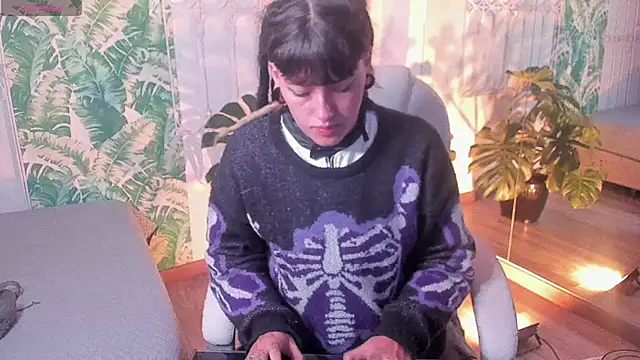  sharlotte777 online show from 18, 12, 2025