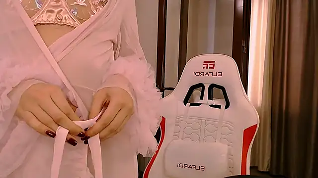 Ann  Cute online show from 5, 11, 2025