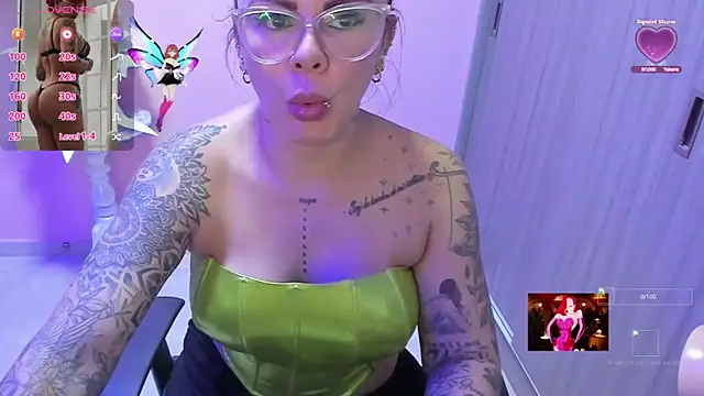 KAROL MILF online show from 28, 11, 2025