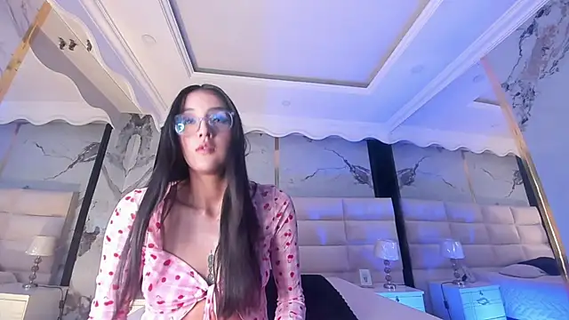 Princess Violett online show from 27, 11, 2025