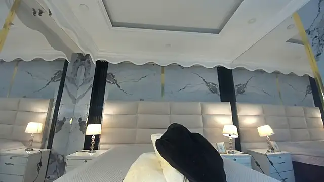 Princess Violett online show from 17, 11, 2025