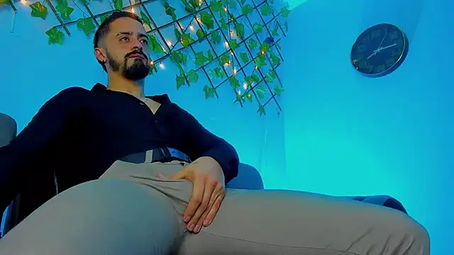 MAXIMUS MASTE3 online show from 17, 12, 2025