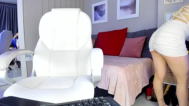 jess ox online show from 14, 10, 2025