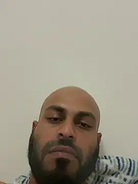 islandvybee55 online show from 3, 3, 2025