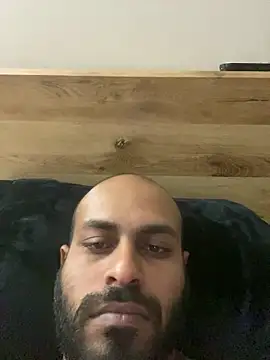 islandvybee55 online show from 21, 4, 2026