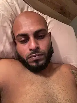 islandvybee55 online show from 28, 2, 2026