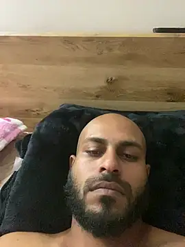 islandvybee55 online show from 10, 3, 2026