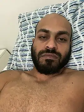 islandvybee55 online show from 11, 3, 2025