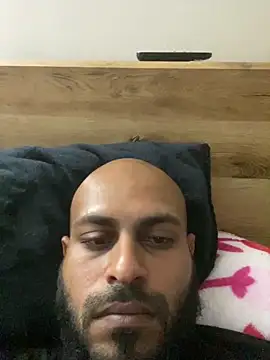 islandvybee55 online show from 12, 3, 2026