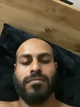 islandvybee55 online show from 22, 4, 2026